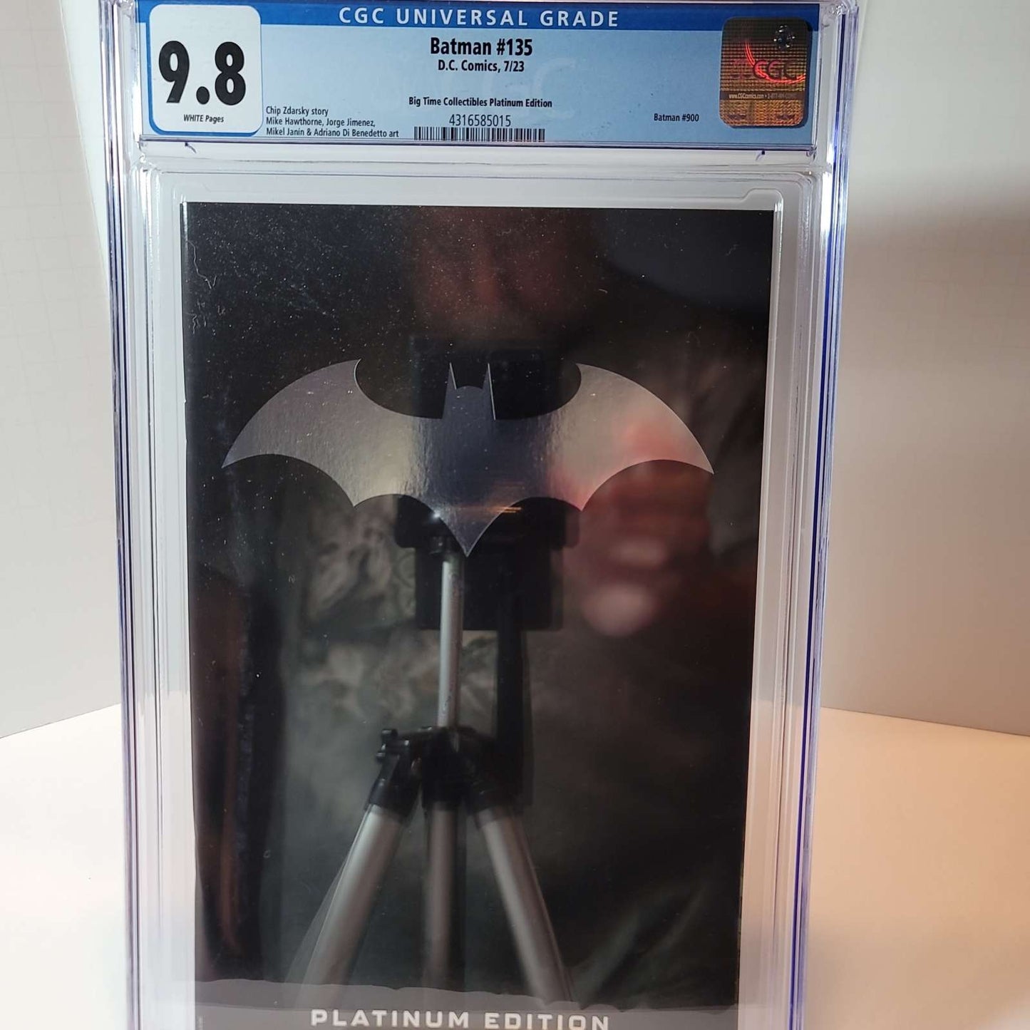 Batman Vol 3 #135 - CGC 9.8 - Platinum Edition