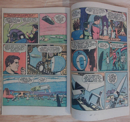 Space Family Robinson: Lost in Space #18 - Whitman - VG+