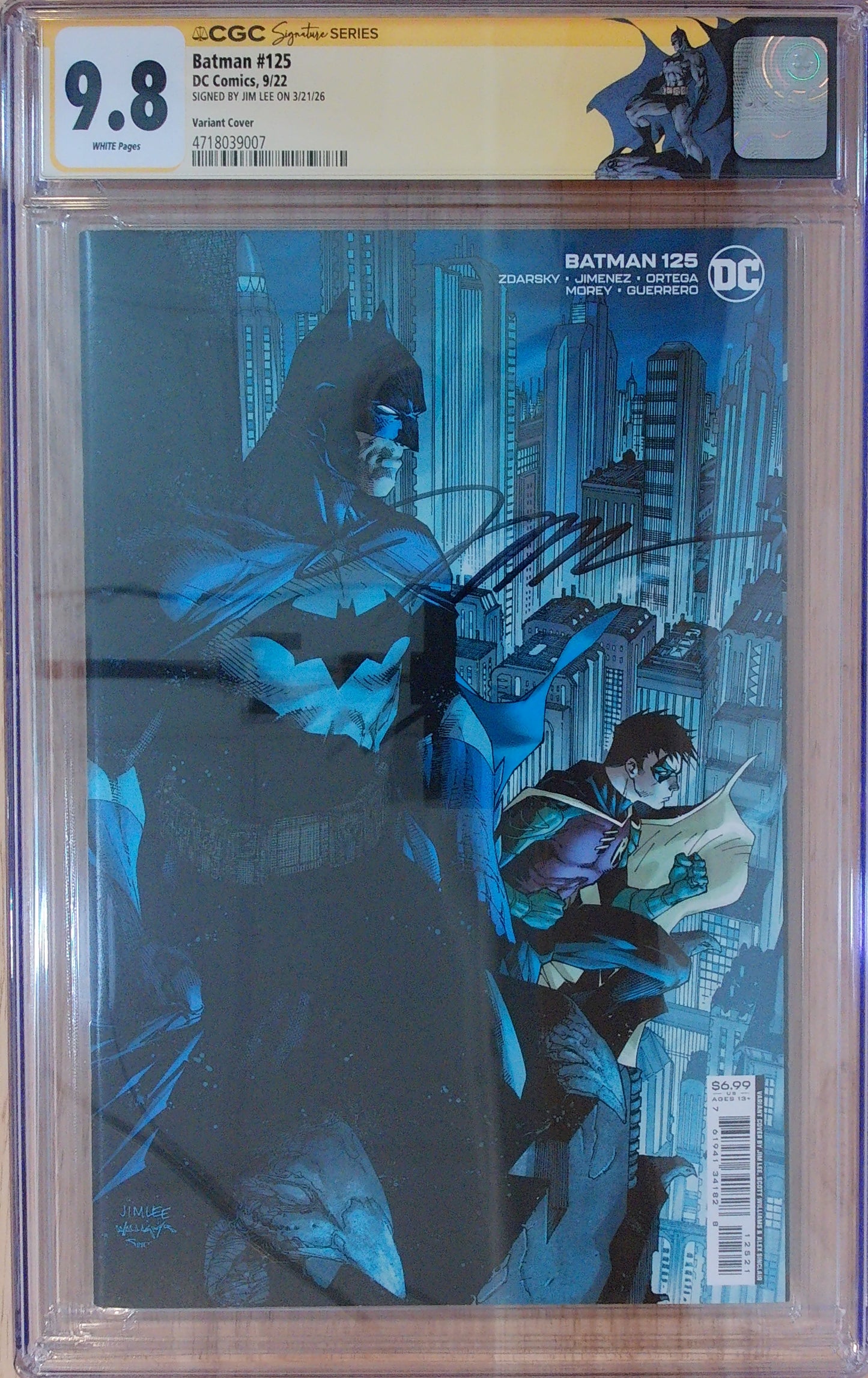 Batman Vol 3 #125 - CGC SS 9.8 - Cover B - Signed by Jim Lee