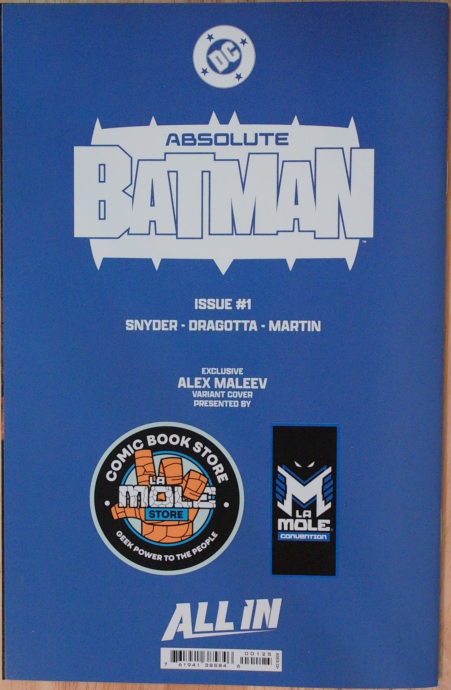 Absolute Batman Vol 1 #01 - La Mole Convention Edition - Cover by Alex Maleev - Signed by Maleev