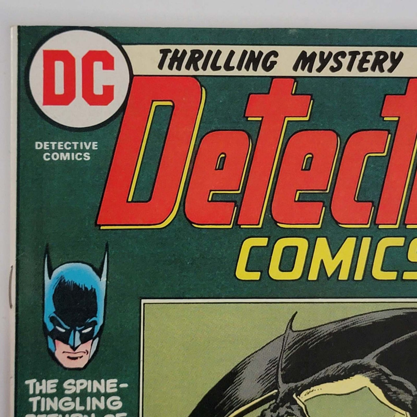 Detective Comics Vol 1 #0429 "Man-Bat over Vegas"
